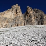 Alle 3 cime di Lavaredo-Rifugio Locatelli • <a style="font-size:0.8em;" href="http://www.flickr.com/photos/92853686@N04/29304220682/" target="_blank">View on Flickr</a>